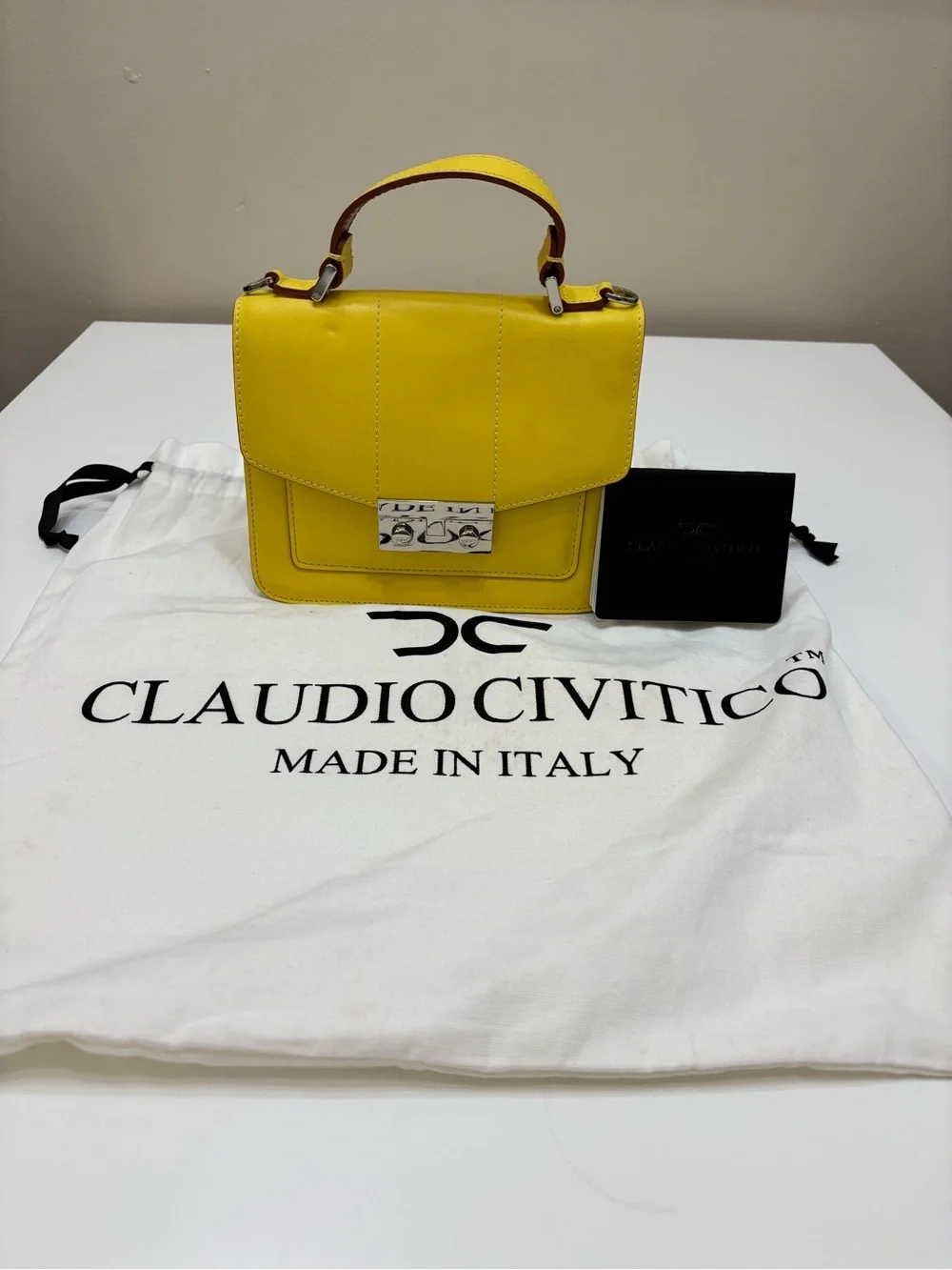 💛 Claudio Civitico “Atae” Yellow Leather Crossbody – Special Edition